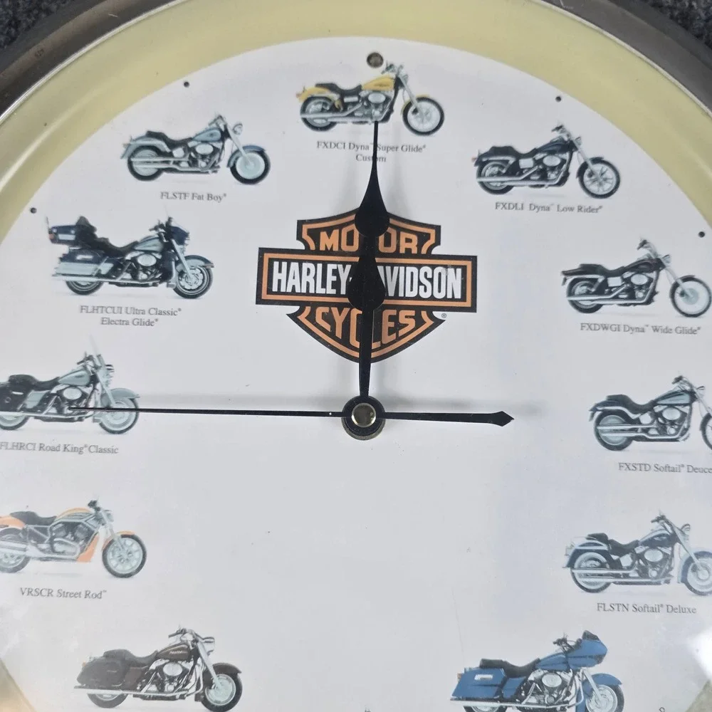 Harley Davidson Motorcycle Clock Wall Decor Chrome Bezel‎ Working Batteries 2006
